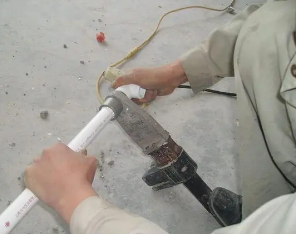 玉龙漏水维修电话